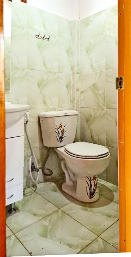 Mj Room Rental Mahogany Dauis Exterior photo